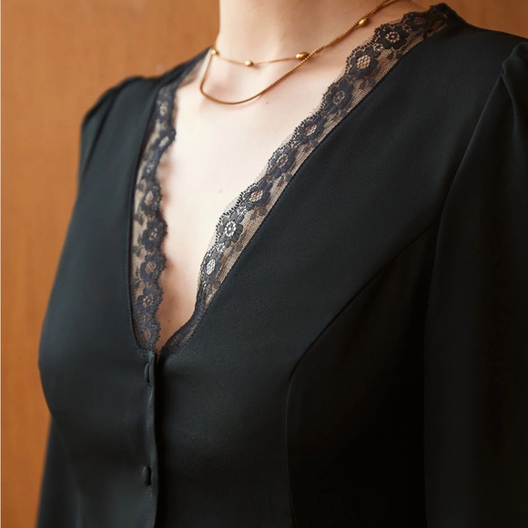 Elegant Black Lace Trim Blouse - Picture 7 of 10